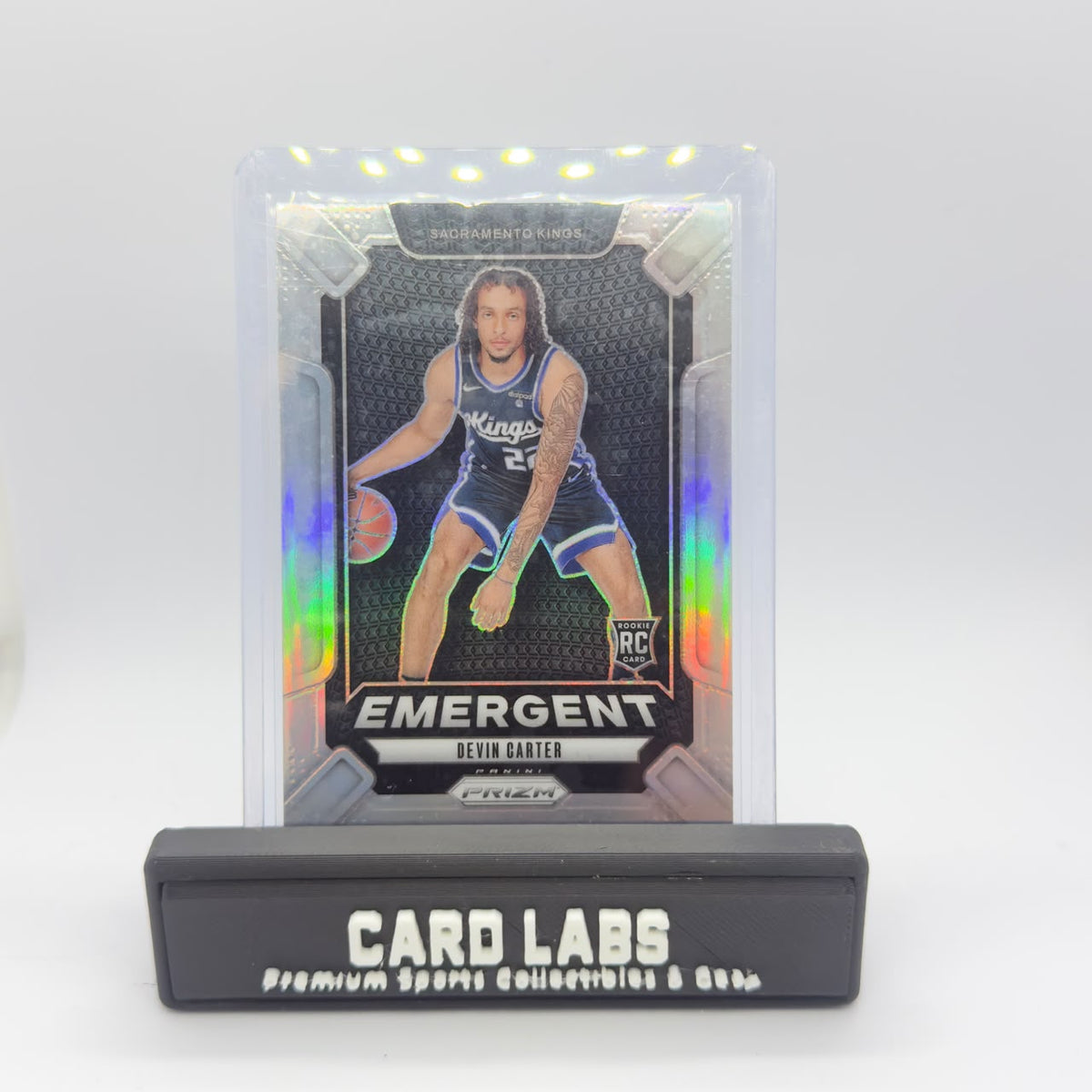 24-25 Panini Prizm Devin Carter Emergent True Silver Prizm #9